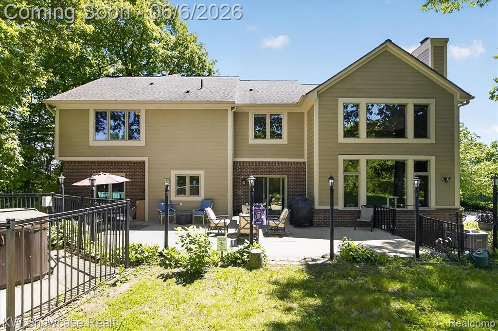 6220 Whispering Meadows Drive, White Lake, MI 48383 — Photo 43