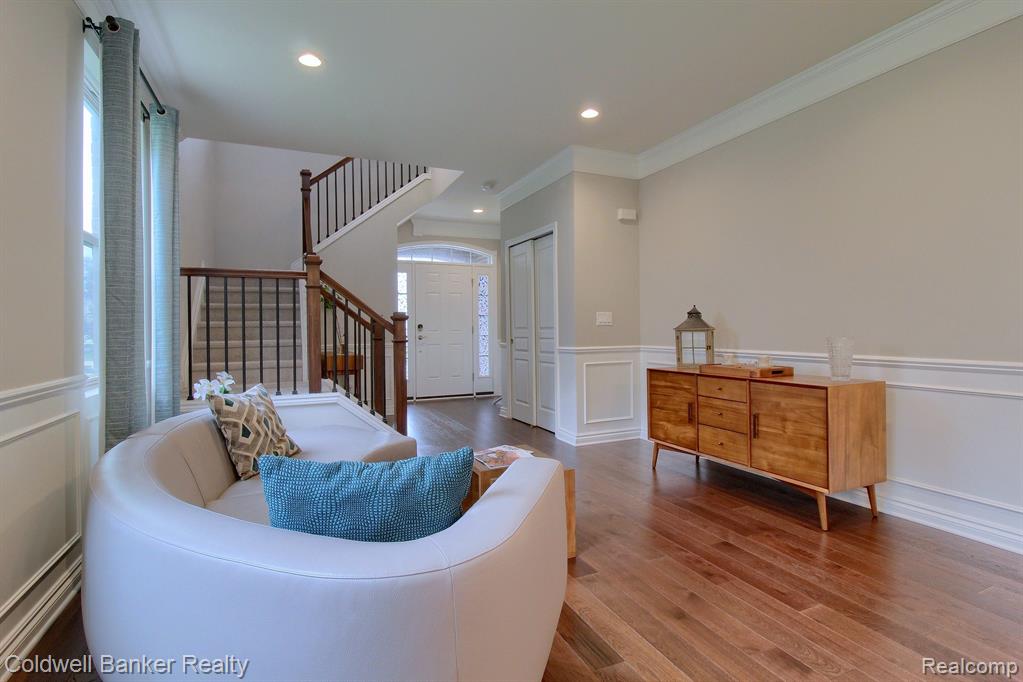 44298 BILLINGS Drive, Novi, MI 48377 — Photo 5