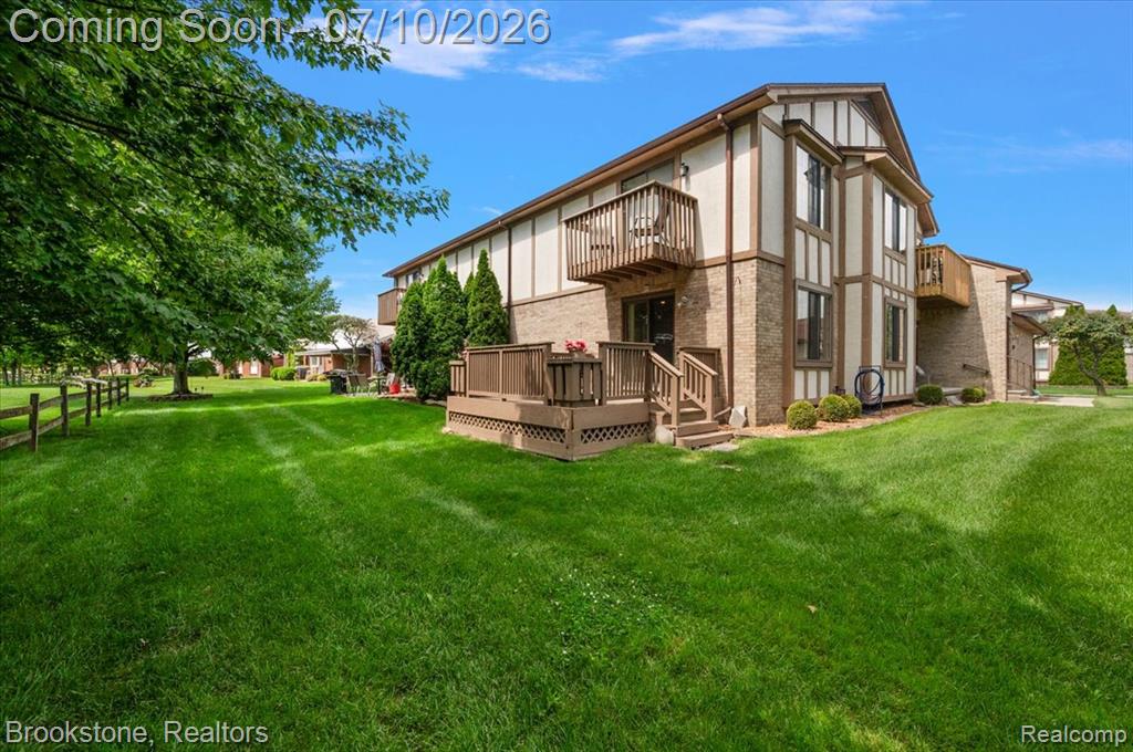 904 Country Club Drive, Saint Clair Shores, MI 48082 — Photo 6