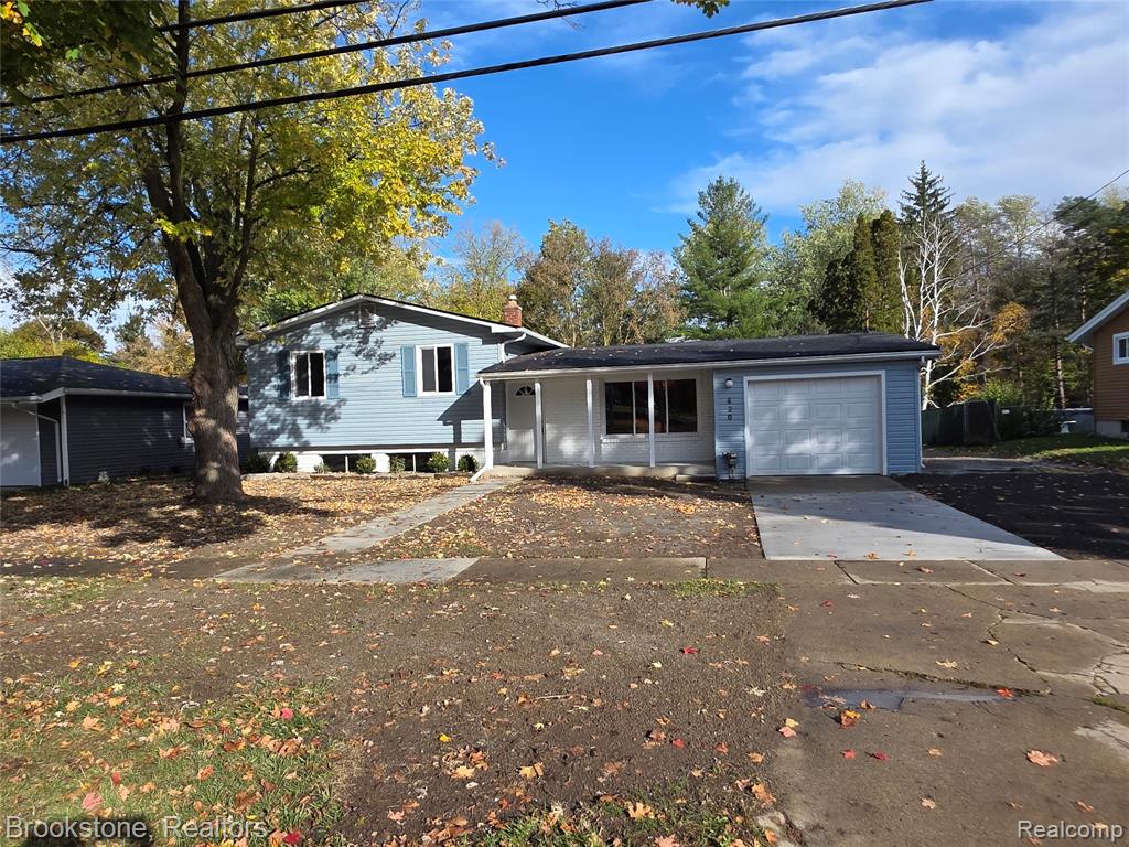 420 Sunnyside Drive, Flushing, MI 48433 — Photo 2