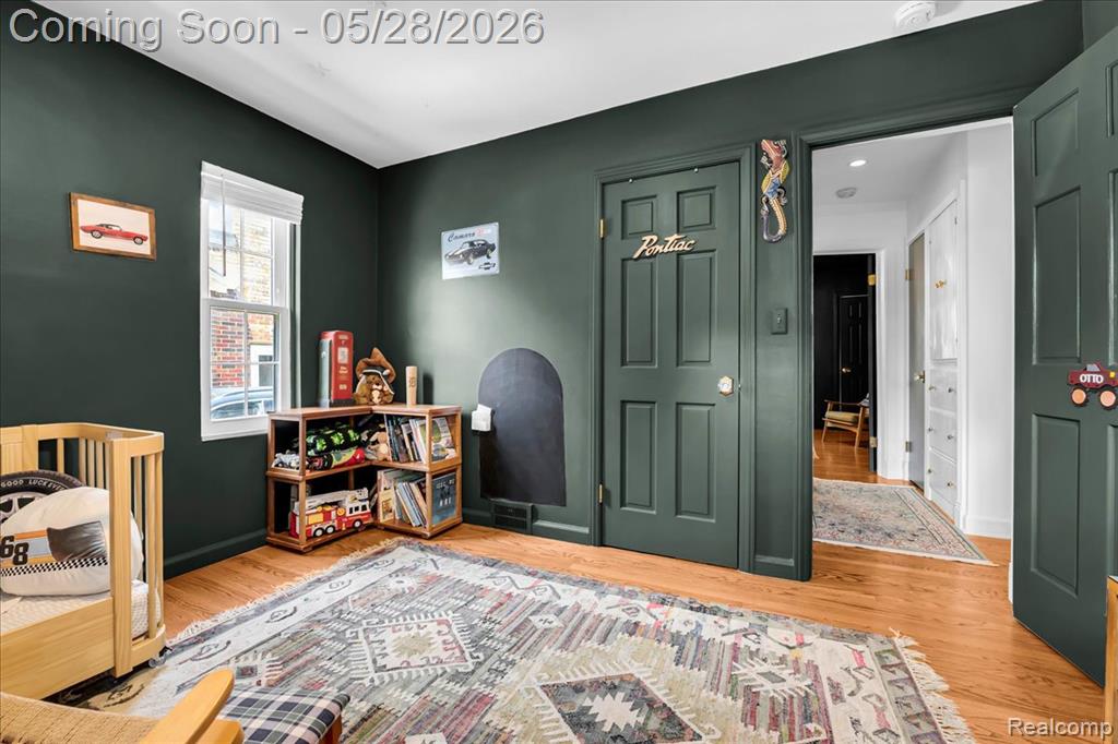 2101 Lochmoor Boulevard, Grosse Pointe Woods, MI 48236 — Photo 14