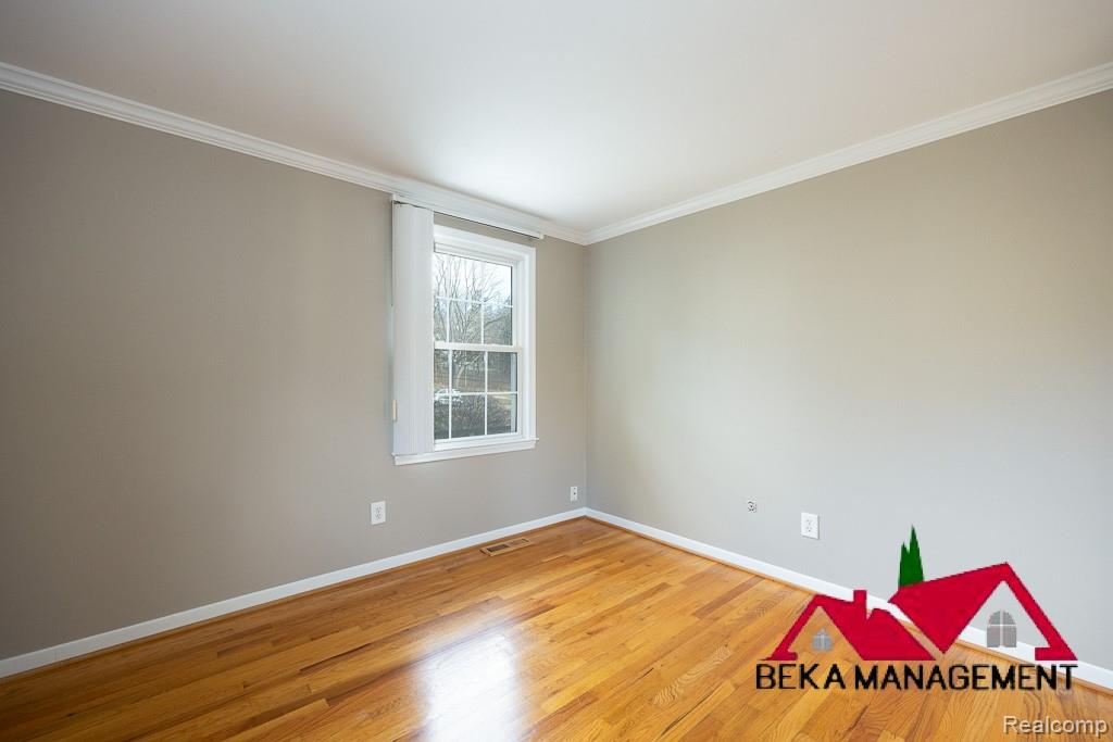 619 Randolph, Northville, MI 48167 — Photo 16