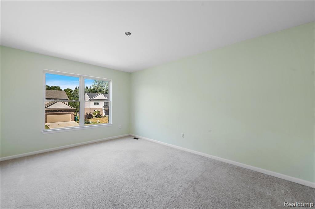 13042 Cumberland Court, Van Buren, MI 48111 — Photo 28