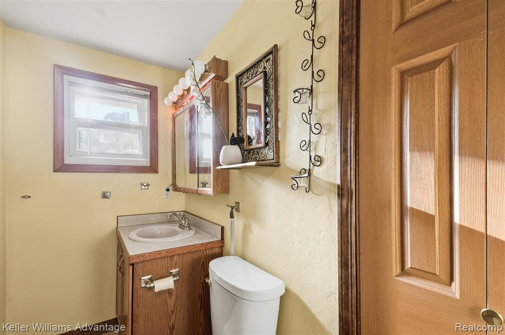 4469 Canal Drive, Harrison, MI 48625 — Photo 18
