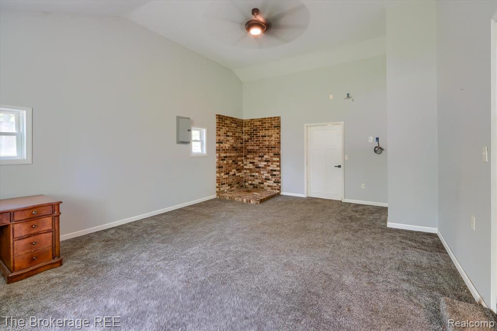 293 Hickory Place Drive, Columbiaville, MI 48421 — Photo 44