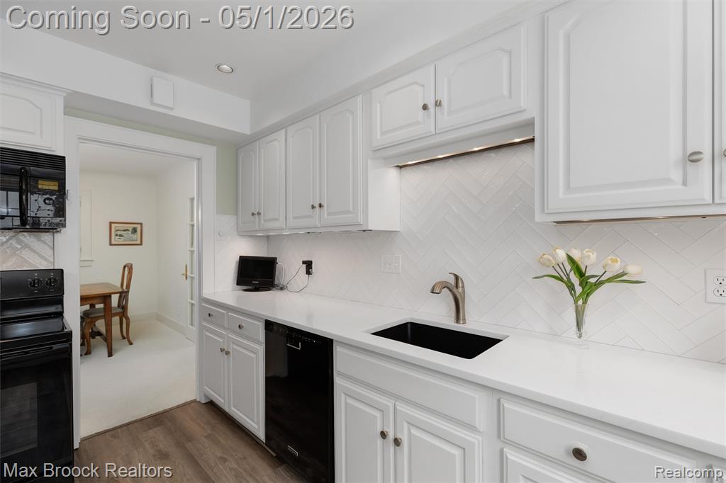 656 S CHESTER Street S, Birmingham, MI 48009 — Photo 14