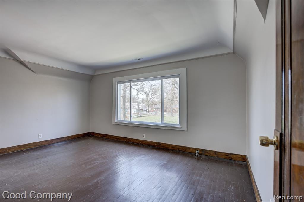 5050 THREE MILE Drive, Detroit, MI 48224 — Photo 15