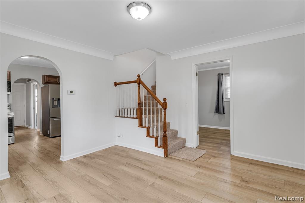 28855 Delton Street, Madison Heights, MI 48071 — Photo 3