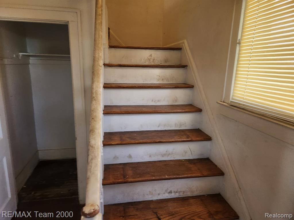 5291 Lakewood Street, Detroit, MI 48213 — Photo 17