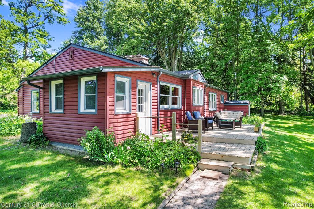 415 W PREDMORE Road, Oakland, MI — Photo 24