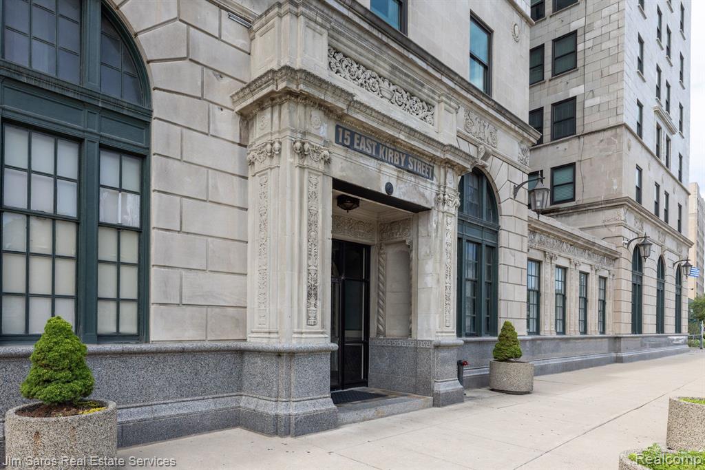 15 E KIRBY Street, 703, Detroit, MI 48202 — Photo 2