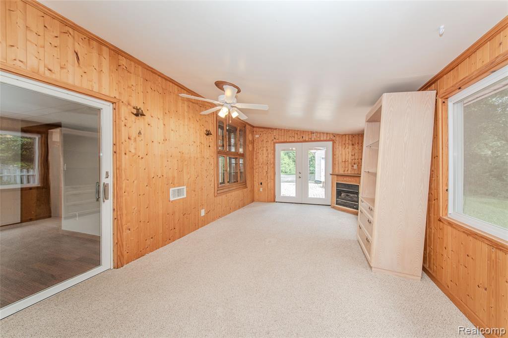 9042 Gale Road, White Lake, MI — Photo 50