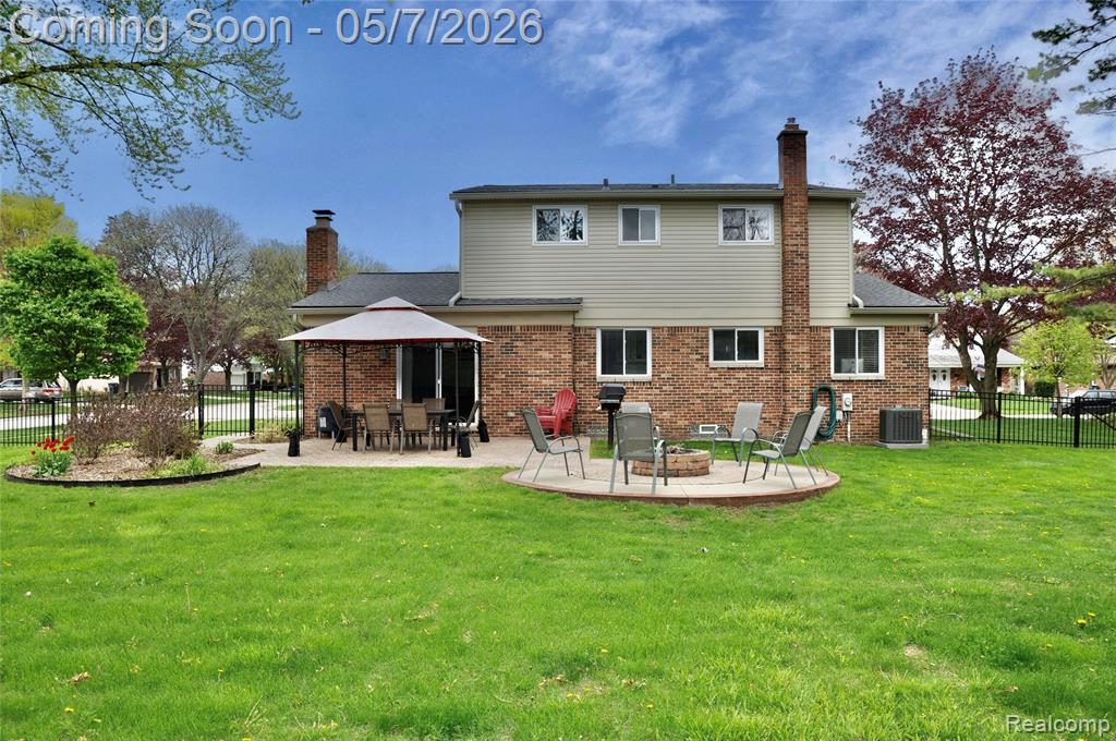 5443 English Drive, Troy, MI 48085 — Photo 20