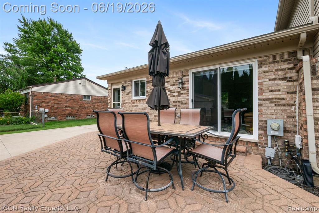 39738 Day Drive E, Clinton Twp, MI 48038 — Photo 54