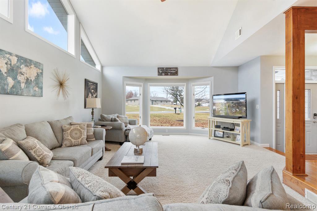 7151 Bayview Road, Jackson, MI 49201 — Photo 8