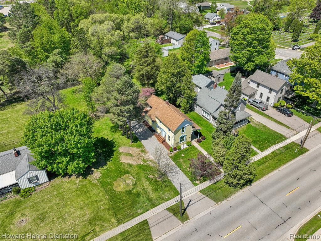 505 N Adelaide Street, Fenton, MI 48430 — Photo 35