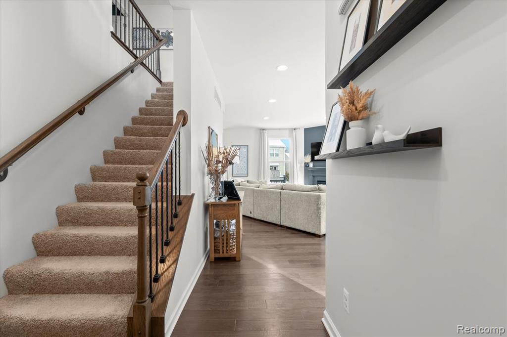 2238 Wood Lane, Howell, MI 48843 — Photo 5