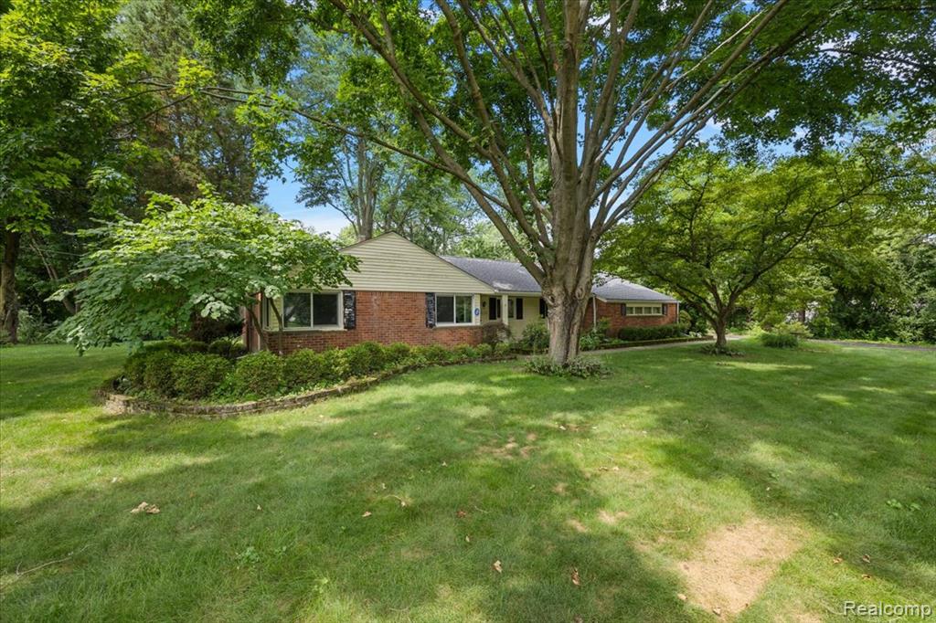 4110 Orchard Hill Drive, Bloomfield Hills, MI 48304 — Photo 3