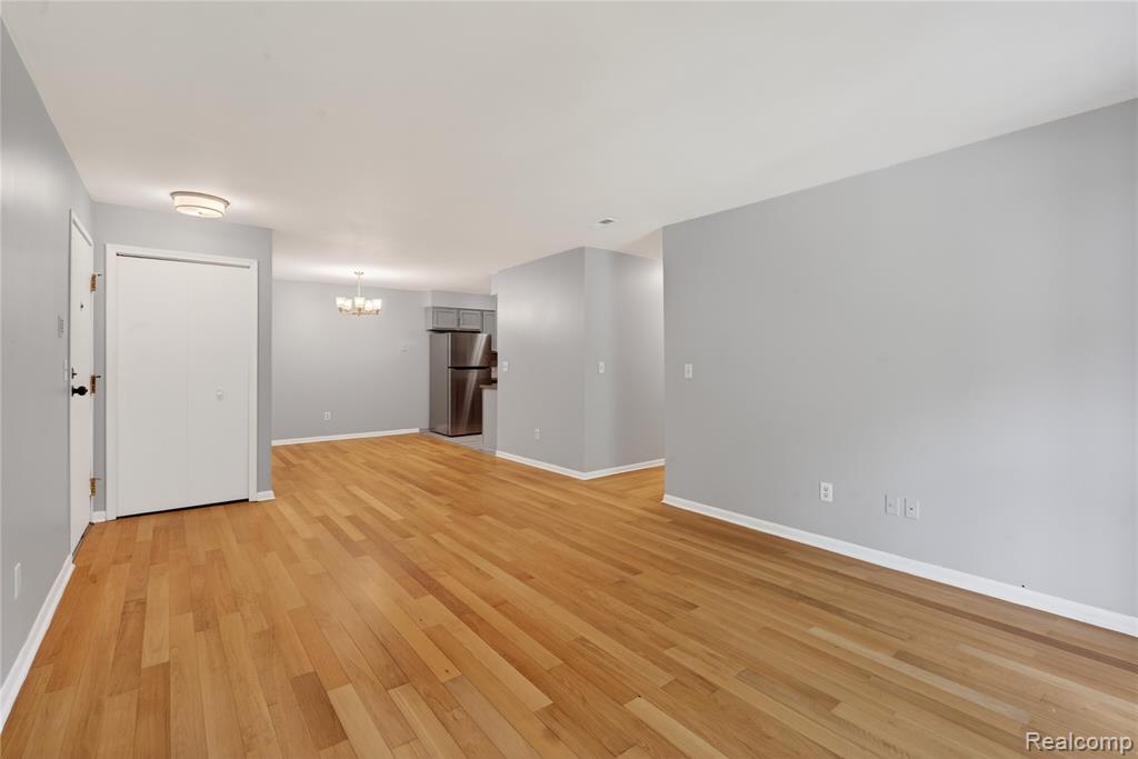 10228 Nancys Boulevard, Grosse Ile, MI 48138 — Photo 5