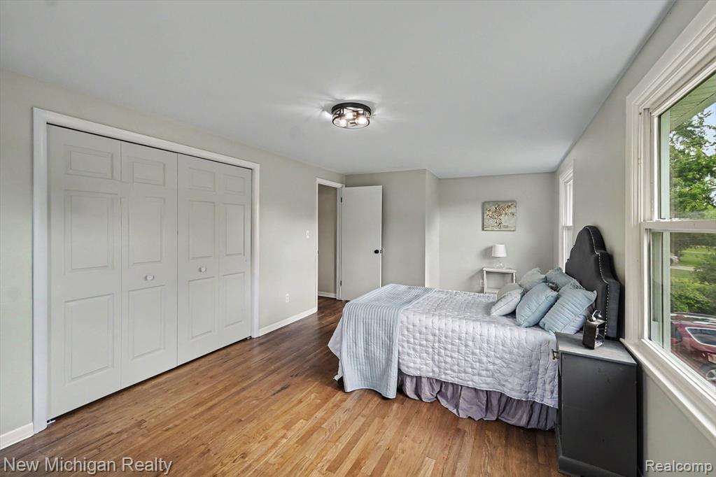 1105 Woodnoll Drive, Flint, MI 48507 — Photo 17