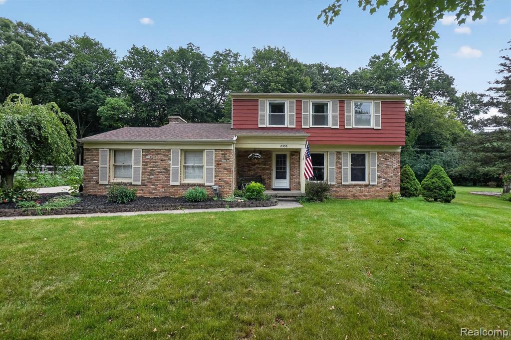 2356 Pineview Court, Flushing, MI 48433 — Photo 3