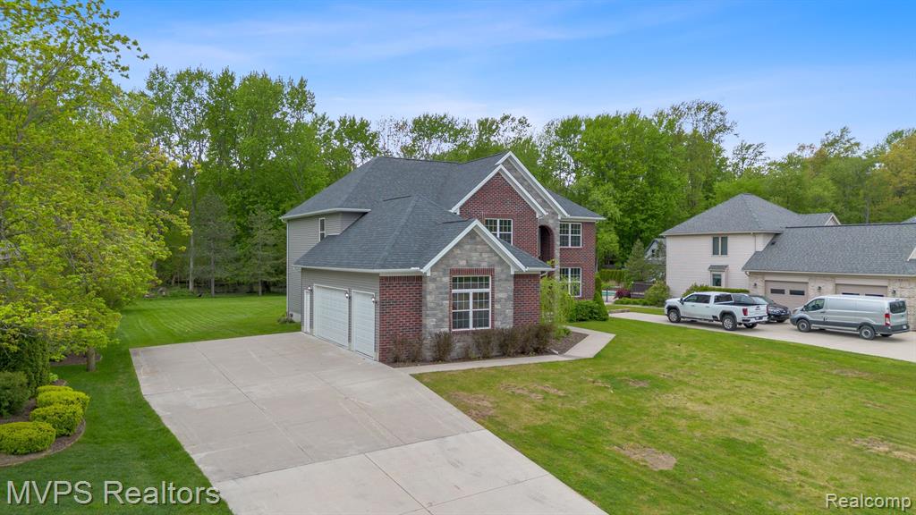 5325 SHOREWOOD Drive, Fort Gratiot, MI 48059 — Photo 60