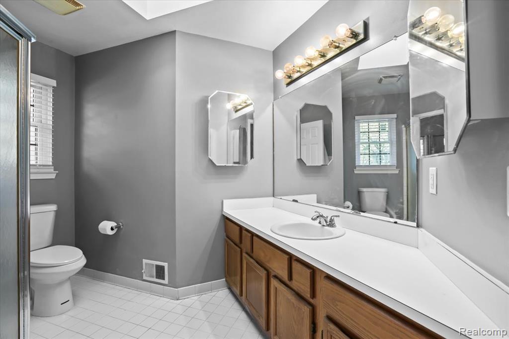 29485 Beau Ridge, Farmington Hills, MI 48331 — Photo 18
