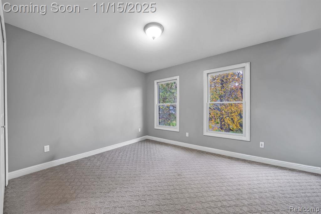 9751 Kingston Pointe Drive, Clarkston, MI 48348 — Photo 19
