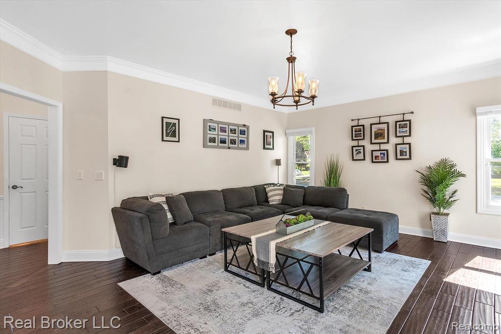 45169 MIDDLEBURY Lane, Canton, MI 48188 — Photo 22