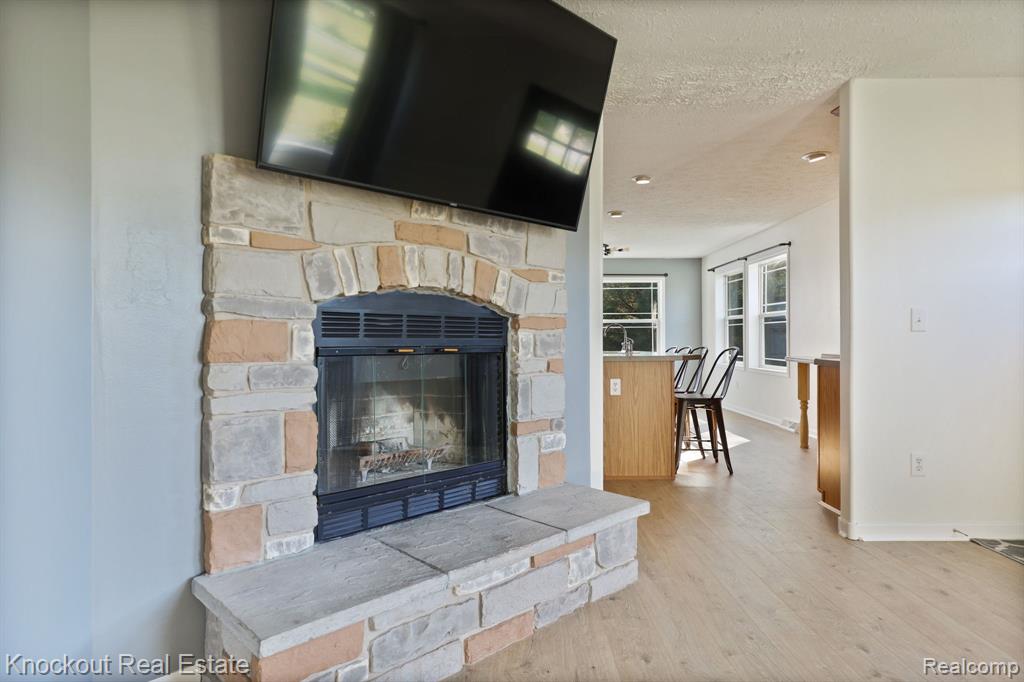 6977 Rathbun Road, Birch Run, MI 48415 — Photo 12
