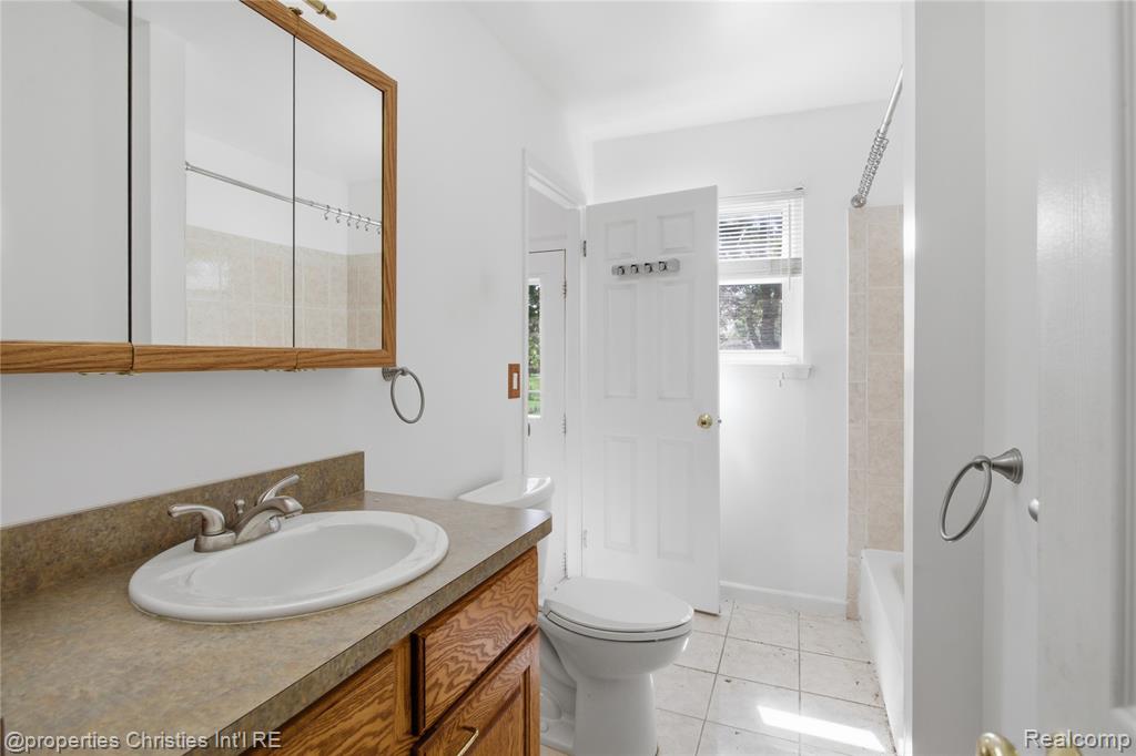 5941 Willowbridge Road, Ypsilanti, MI 48197 — Photo 16