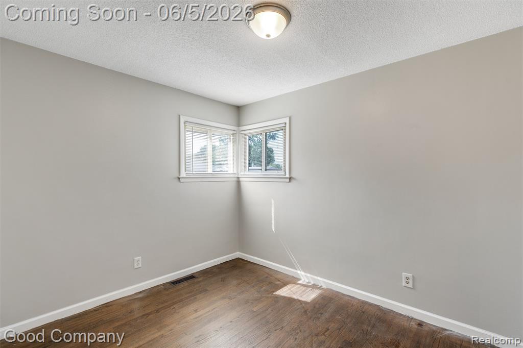 7972 Ziegler Street, Taylor, MI 48180 — Photo 9