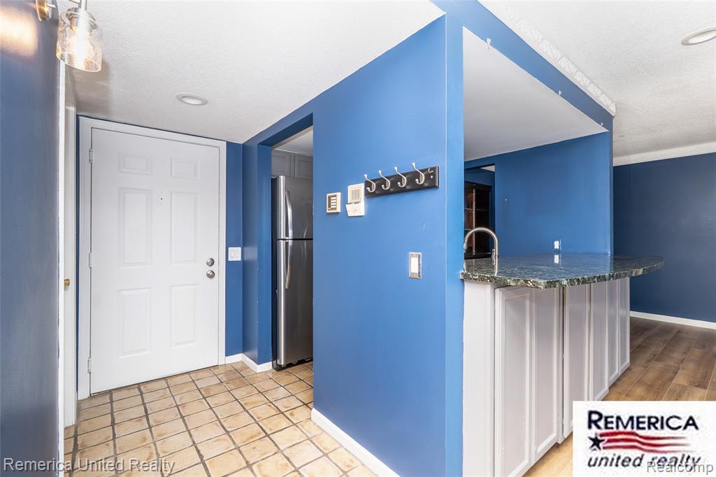 3553 Port Cove Drive - Photo 5