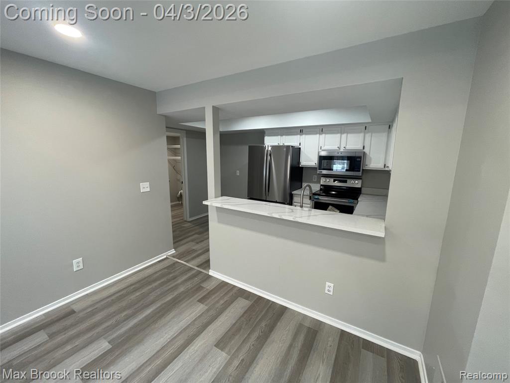 6600 Bellows Court, West Bloomfield, MI — Photo 6