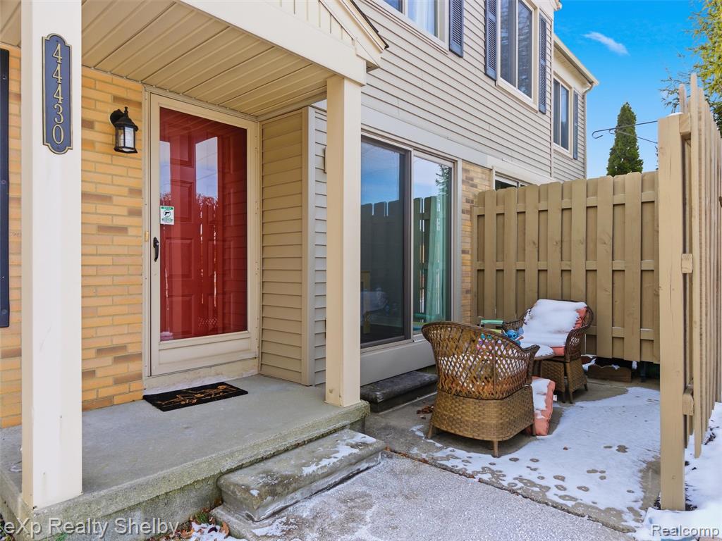 44430 Virginia Court, Clinton Twp, MI 48038 — Photo 2