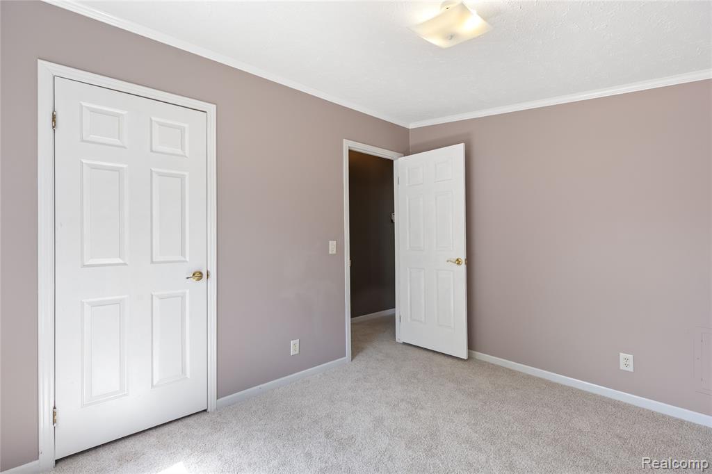 4472 Wynnwood Drive, Howell, MI 48843 — Photo 29
