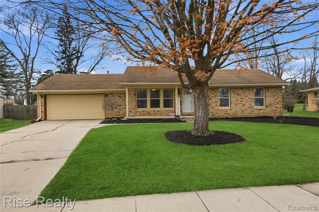 3436 Creekwood Drive, Saginaw, MI 48601 — Photo 22