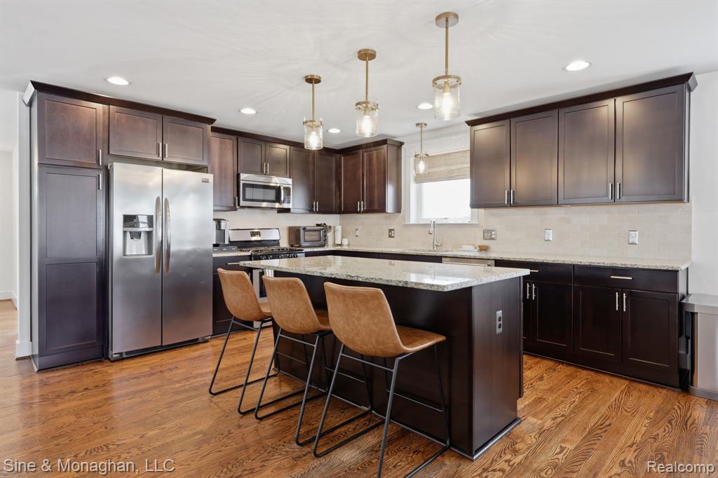 716 Cherry Avenue, Royal Oak, MI 48073 — Photo 10