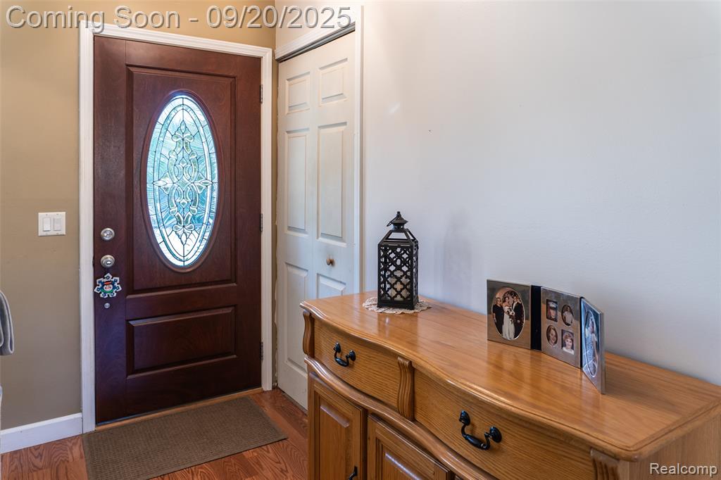 9254 Semindale, Clarkston, MI — Photo 6