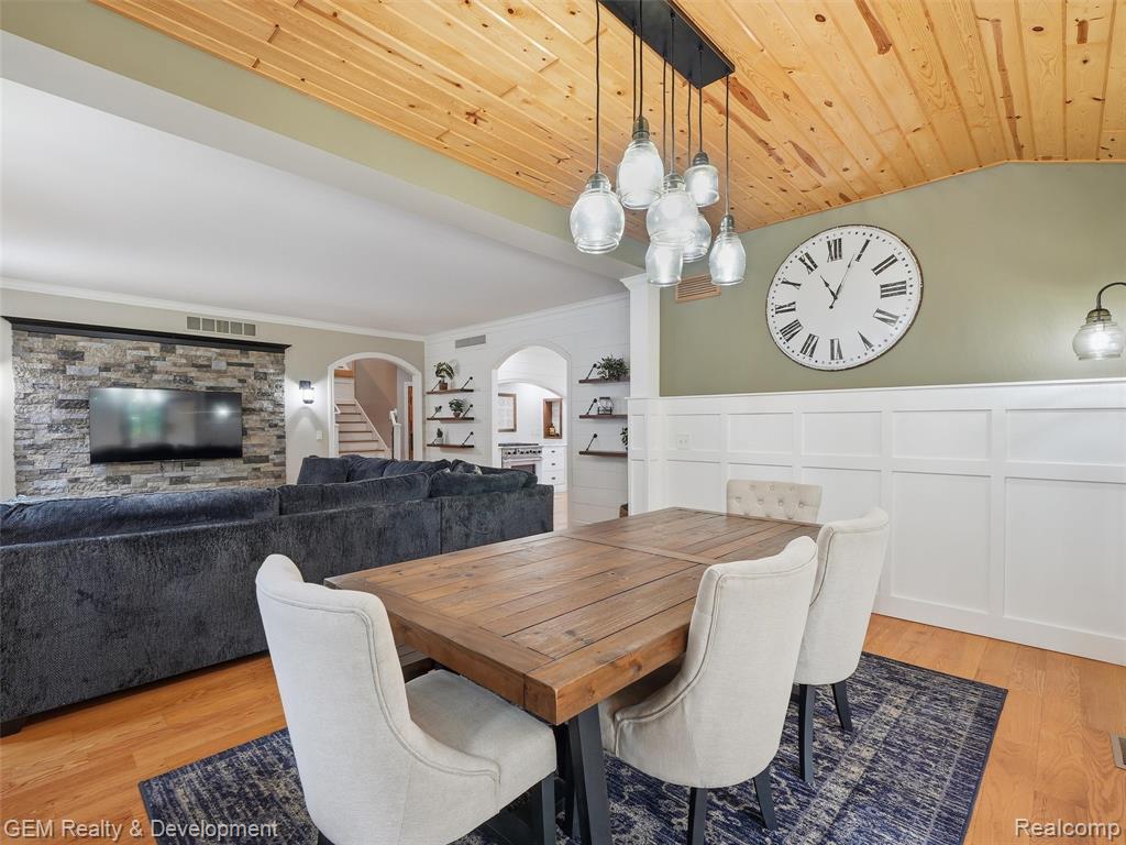 45625 W 9 Mile Road, Novi, MI — Photo 13