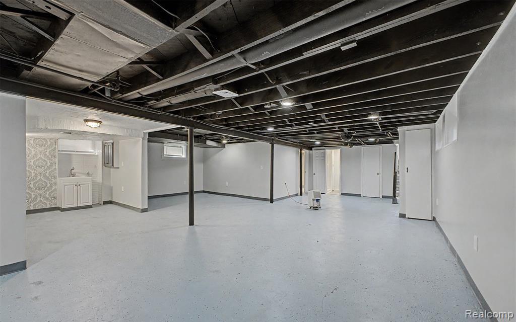5191 Lonyo Street, Detroit, MI 48210 — Photo 25