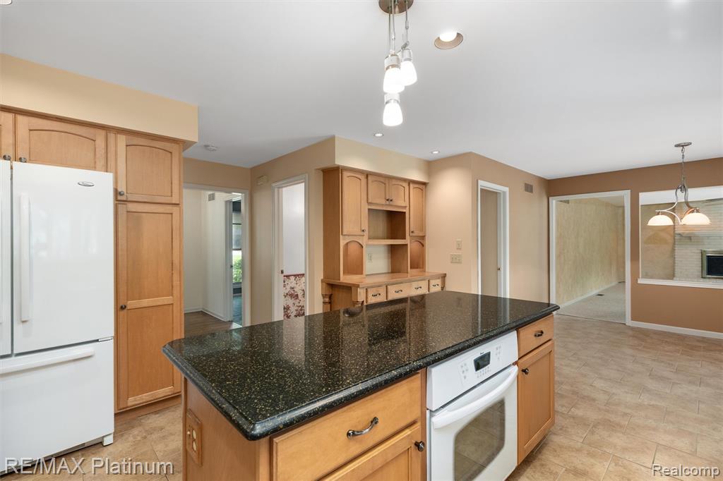 2250 Pepperidge Trail, Brighton, MI 48114 — Photo 9