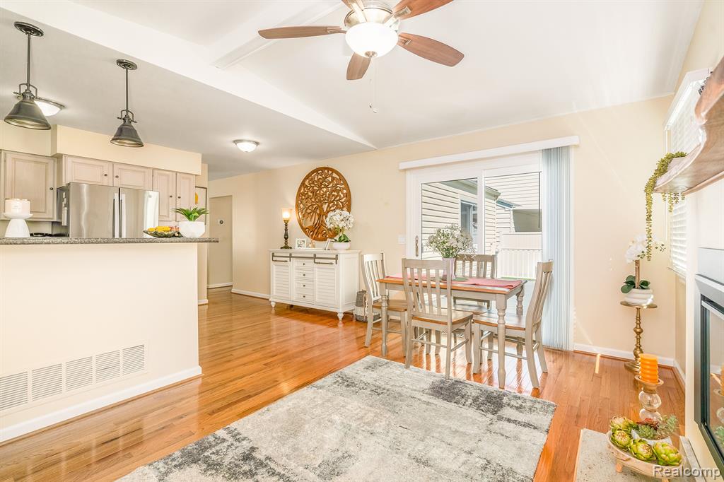 5745 NEW MEADOW Drive, Ypsilanti, MI 48197 — Photo 26