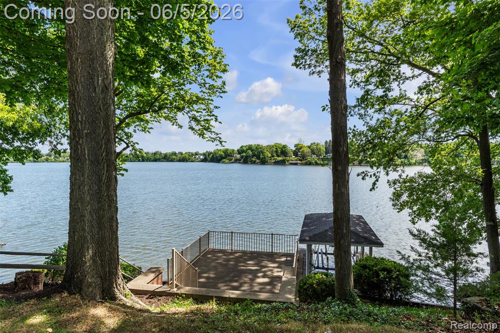 47435 N Shore Drive, Belleville, MI 48111 — Photo 3