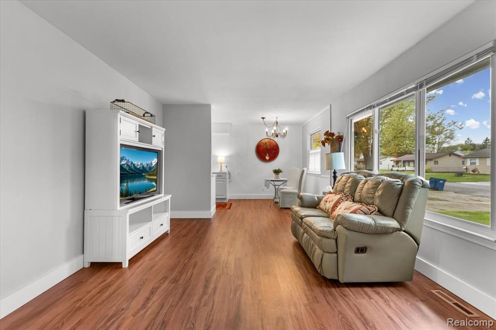 719 Hartner Drive, Holly, MI 48442 — Photo 12