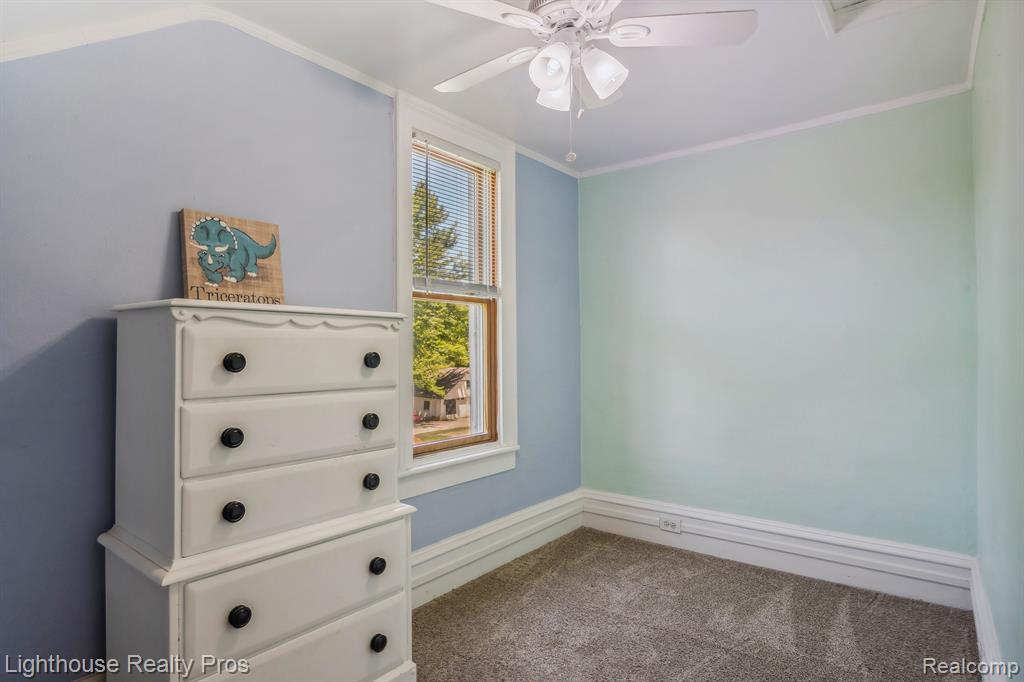 67640 W 8 MILE Road, South Lyon, MI 48178 — Photo 31