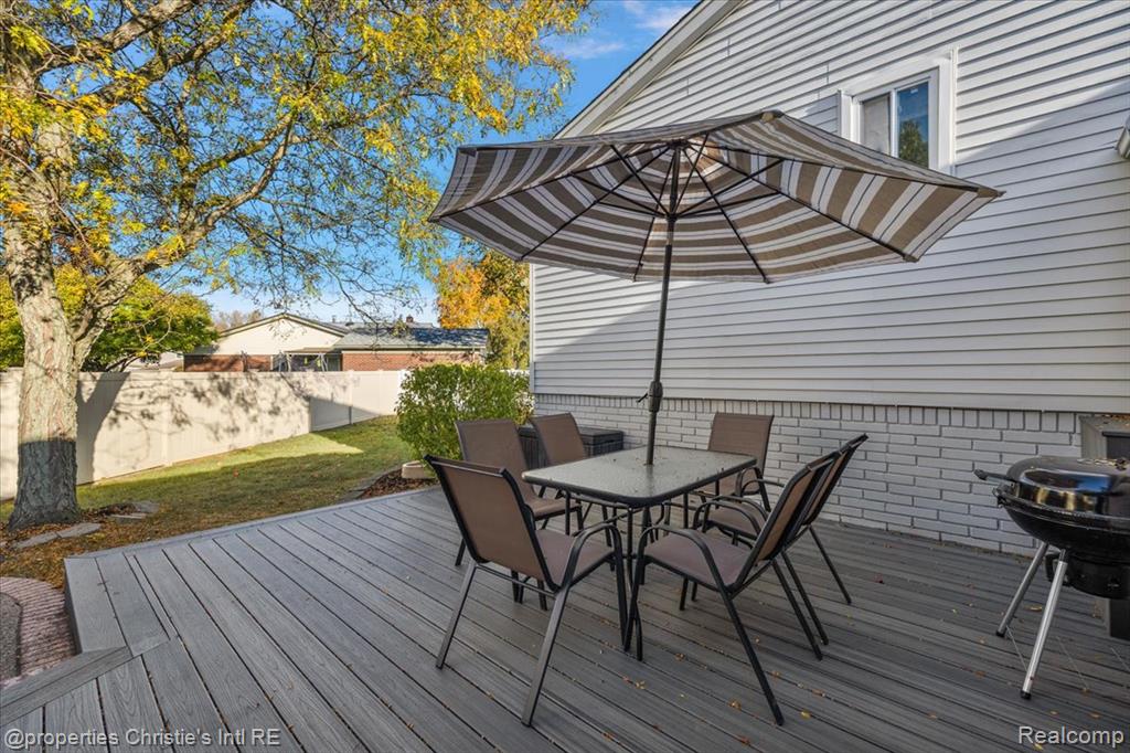 15900 Cumberland Street, Riverview, MI 48193 — Photo 69
