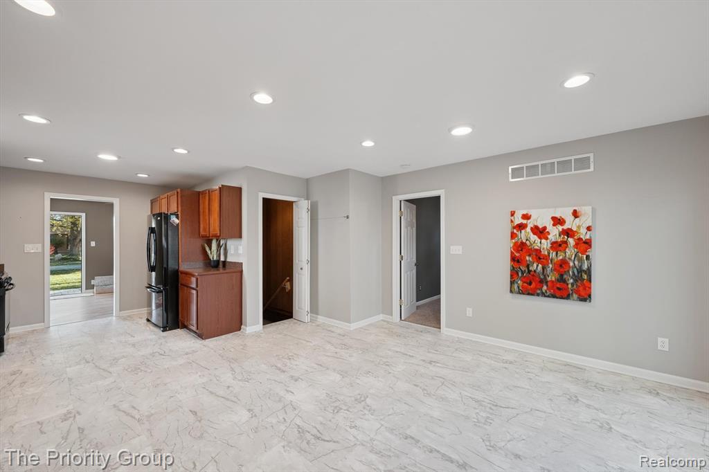 5235 Drayton Road, Clarkston, MI — Photo 18