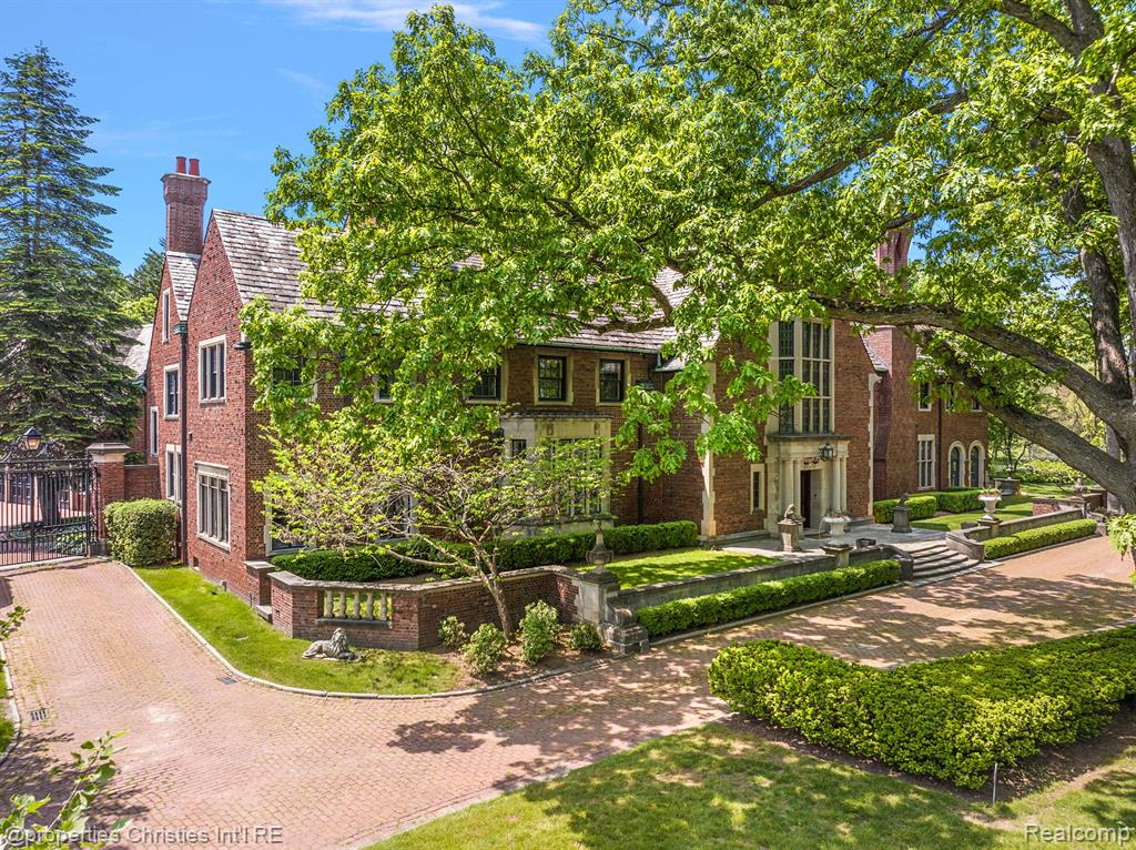 1771 BALMORAL Drive, Detroit, MI 48203 — Photo 79