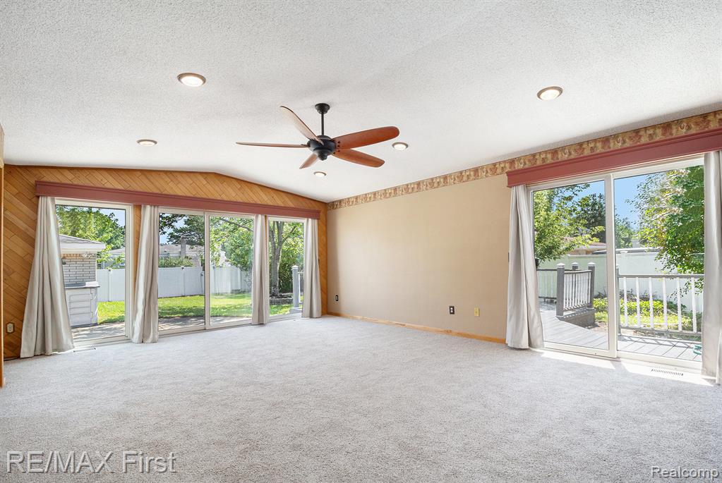 40034 Kristen Drive, Sterling Heights, MI 48310 — Photo 5